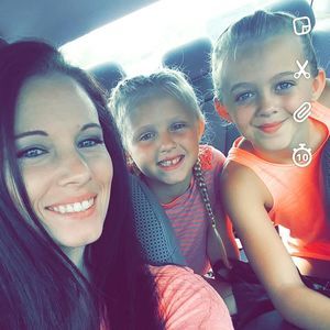 Meet your Posher, Ellen